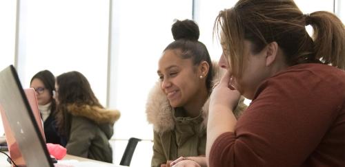 Two students at the Learning for Life Financial Aid session